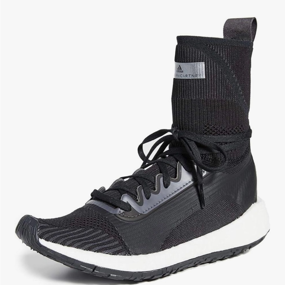 Adidas by Stella McCartney Ultraboost X 3D Knit Sneaker – Size 8.5